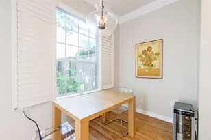 7515 Shady Villa Walk, Houston, TX 77055 - Photo 11