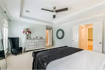 7515 Shady Villa Walk, Houston, TX 77055 - Photo 13