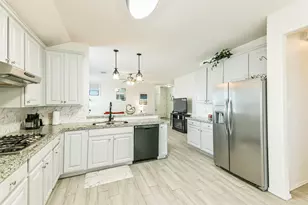 3927 Braden Dr N, Houston, TX 77047 - Photo 11