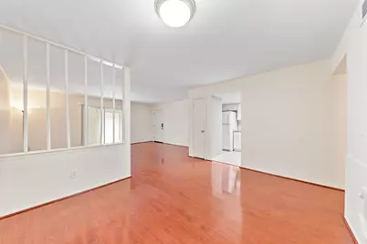 12633 Memorial Drive #170, Houston, TX 77024 - Photo 11