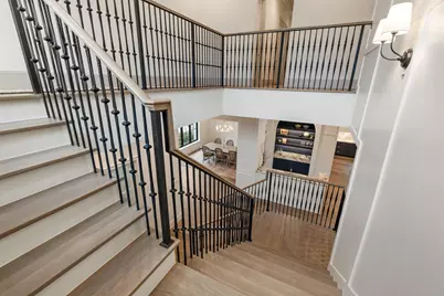 8412 Lofland Drive, Houston, TX 77055 - Photo 9