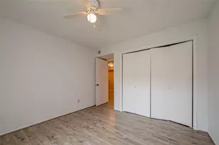 10555 Turtlewood Ct, Houston, TX 77072 - Photo 37