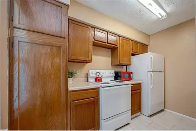 10555 Turtlewood Court #1109, Houston, TX 77072 - Photo 13