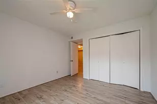 10555 Turtlewood Ct, Houston, TX 77072 - Photo 23