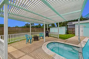 1212 Delores St, Kemah, TX 77565 - Photo 43