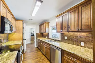 1212 Delores St, Kemah, TX 77565 - Photo 15