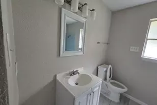 4306 Gatewood Rd, Crosby, TX 77532 - Photo 9