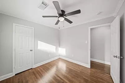 702 S Nugent Street, La Porte, TX 77571 - Photo 19