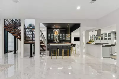 45 Patti Lynn Lane, Houston, TX 77024 - Photo 9