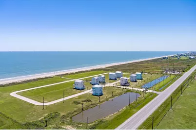 639 Arlo Terrace, Gilchrist, TX 77617 - Photo 7