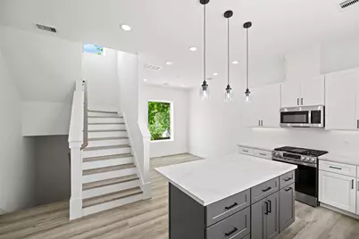 870 W Little York Road #D, Houston, TX 77091 - Photo 17