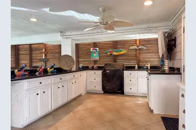 1031 Redfish Street, Bayou Vista, TX 77563 - Photo 5