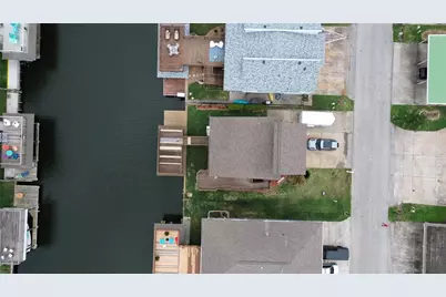 1031 Redfish Street, Bayou Vista, TX 77563 - Photo 25