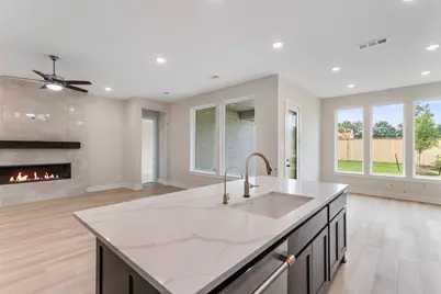 8143 Fenway Heights Dr, The Woodlands, TX 77389 - Photo 7