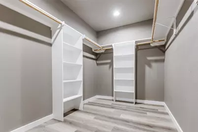 211 E 31st 1/2 Street, Houston, TX 77018 - Photo 15