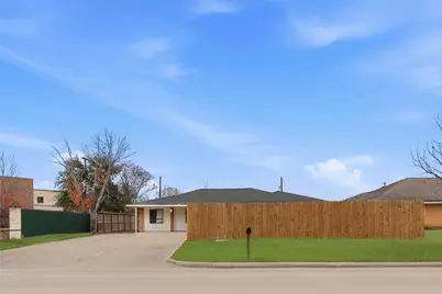 407 Present Street, Missouri City, TX 77489 - Photo 3