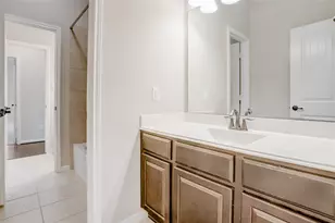 624 Pedernales St, Webster, TX 77598 - Photo 25