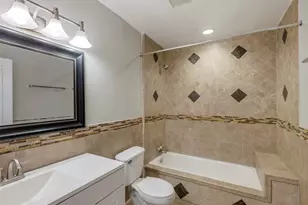 7357 Brace St, Houston, TX 77061 - Photo 9