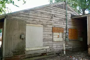 5221 Malmedy Rd, Houston, TX 77033 - Photo 11