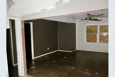 5221 Malmedy Road, Houston, TX 77033 - Photo 5