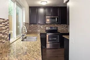 10662 Bexley Dr, Houston, TX 77099 - Photo 5