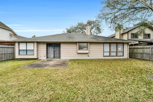 15926 Spring Forest Dr, Houston, TX 77059 - Photo 13