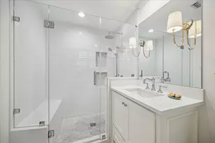 5655 Overbrook Ln, Houston, TX 77056 - Photo 27