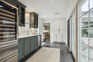 5655 Overbrook Ln, Houston, TX 77056 - Photo 19