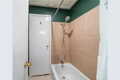 7033 N Holiday Drive, Galveston, TX 77550 - Photo 19