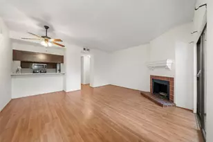 7033 N Holiday Dr, Galveston, TX 77550 - Photo 7