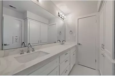 1026 Richelieu Lane, Houston, TX 77018 - Photo 21