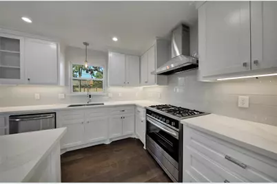 1026 Richelieu Lane, Houston, TX 77018 - Photo 9