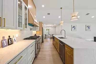 6143 Ella Lee Lane, Houston, TX 77057 - Photo 13