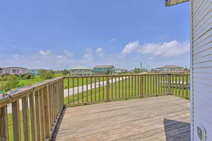 4019 3rd St, Galveston, TX 77554 - Photo 23