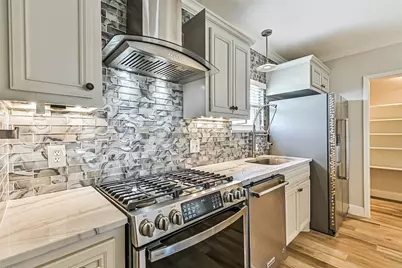 4019 3rd Street, Galveston, TX 77554 - Photo 13