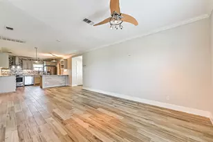 4019 3rd St, Galveston, TX 77554 - Photo 7