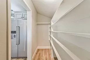 4019 3rd St, Galveston, TX 77554 - Photo 15