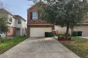 9346 Valley Tree Ln, Houston, TX 77089 - Photo 1