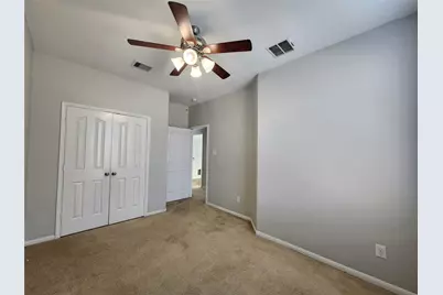 9346 Valley Tree Lane, Houston, TX 77089 - Photo 19