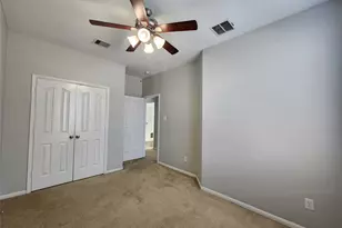 9346 Valley Tree Ln, Houston, TX 77089 - Photo 19