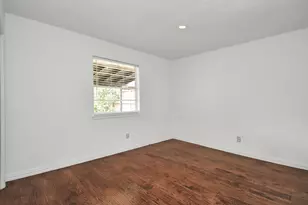 10131 Kent Towne Ln, Sugar Land, TX 77498 - Photo 25