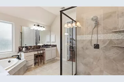 2501 Cedar Path Court, Friendswood, TX 77546 - Photo 25