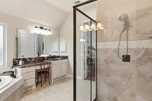 2501 Cedar Path Ct, Friendswood, TX 77546 - Photo 25