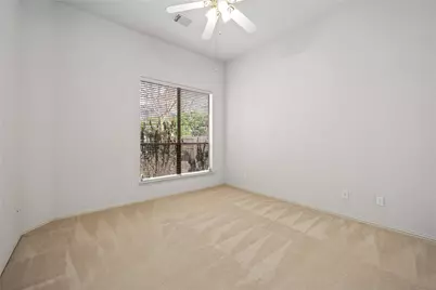 102 W Racing Cloud Court, The Woodlands, TX 77381 - Photo 7