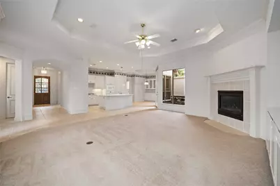 102 W Racing Cloud Court, The Woodlands, TX 77381 - Photo 9