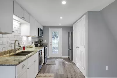 1500 W Pine Lake Circle, Conroe, TX 77316 - Photo 19