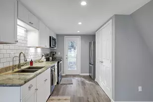 1500 W Pine Lake Cir, Conroe, TX 77316 - Photo 19