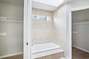 1602 Chestnut Ridge Rd, Kingwood, TX 77339 - Photo 23