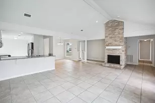 1602 Chestnut Ridge Rd, Kingwood, TX 77339 - Photo 5