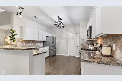 1814 Barretts Glen Drive, Pearland, TX 77581 - Photo 9